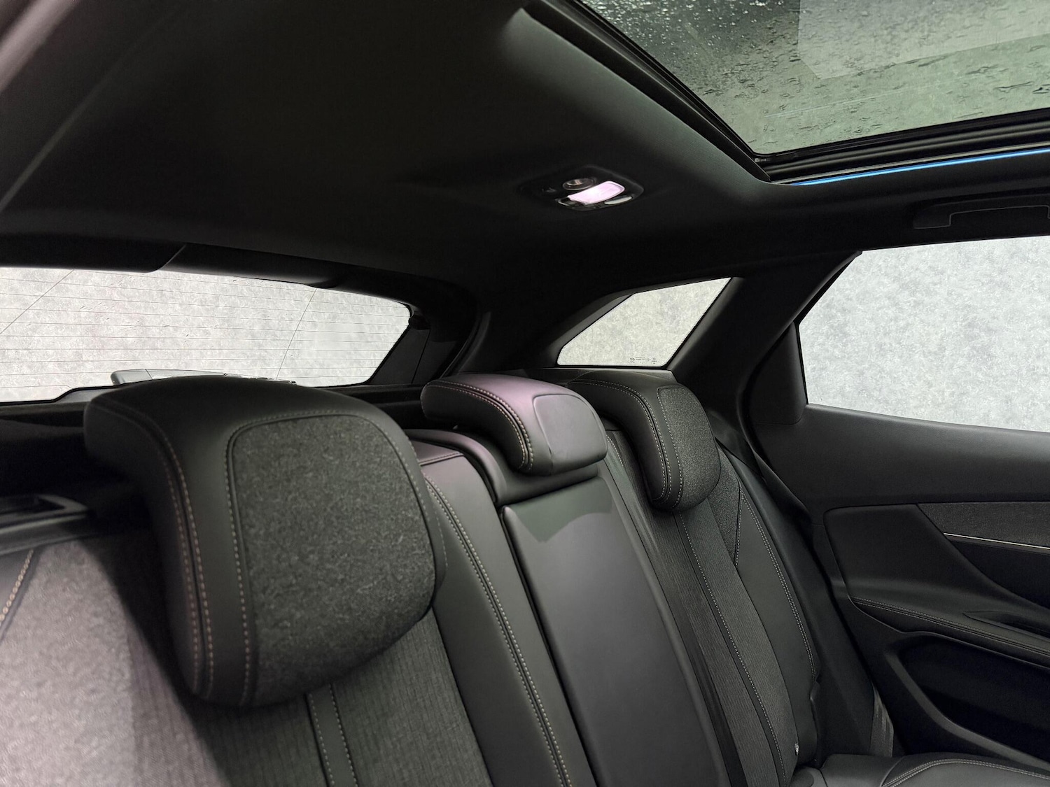 Used Peugeot 3008 2018 for sale - 77229350: Photo 9