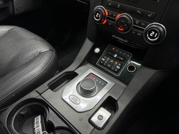 Used Land Rover Discovery 4 2015 for sale - 75728755: Photo 18