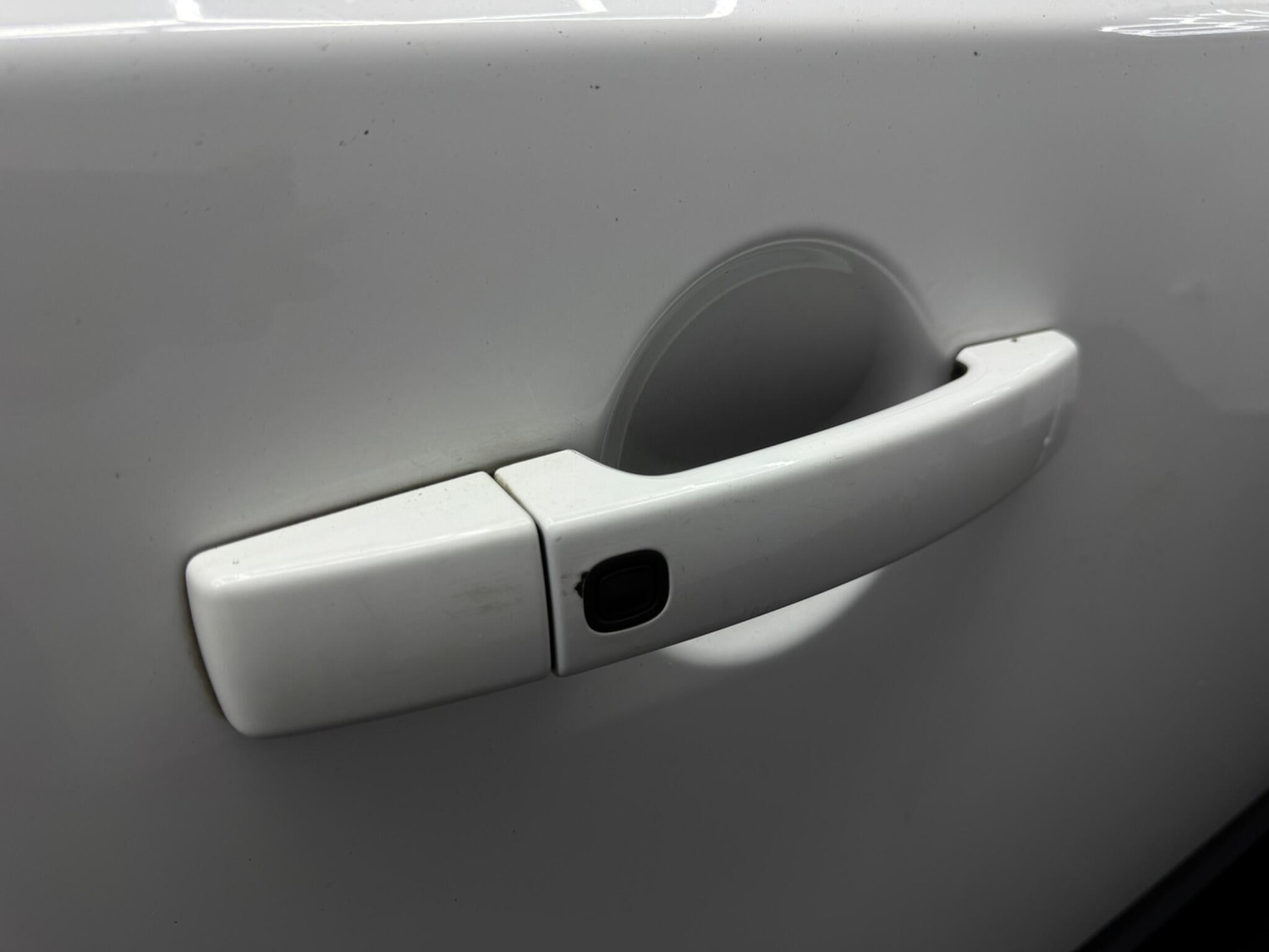 Used Land Rover Discovery 4 2015 for sale - 75728755: Photo 25