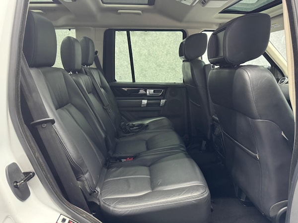 Used Land Rover Discovery 4 2015 for sale - 75728755: Photo 25