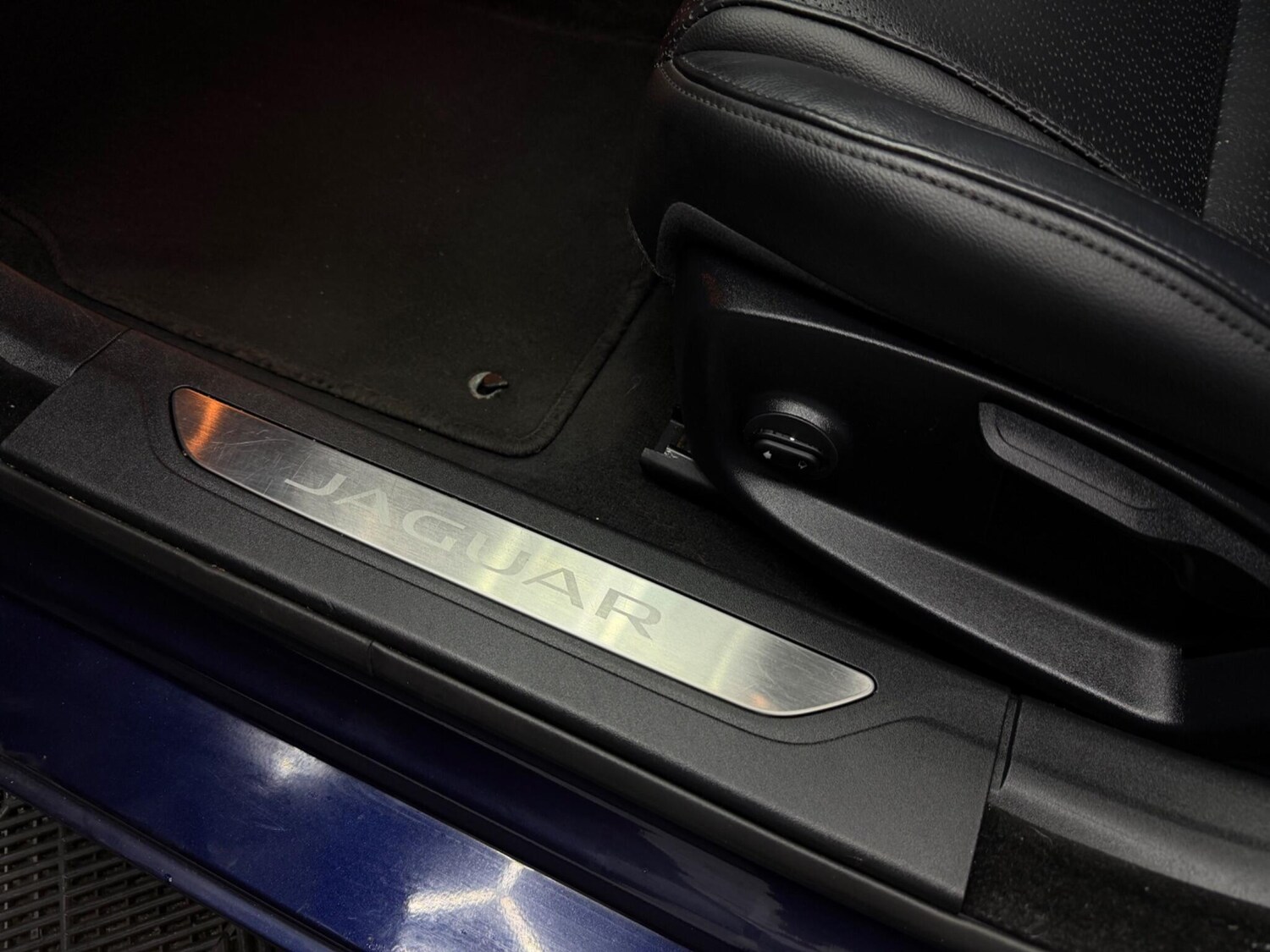 Used Jaguar XF 2016 for sale - 78058372: Photo 24