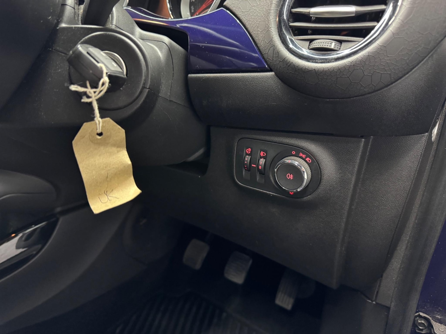 Used Vauxhall ADAM 2017 for sale - 77657942: Photo 18