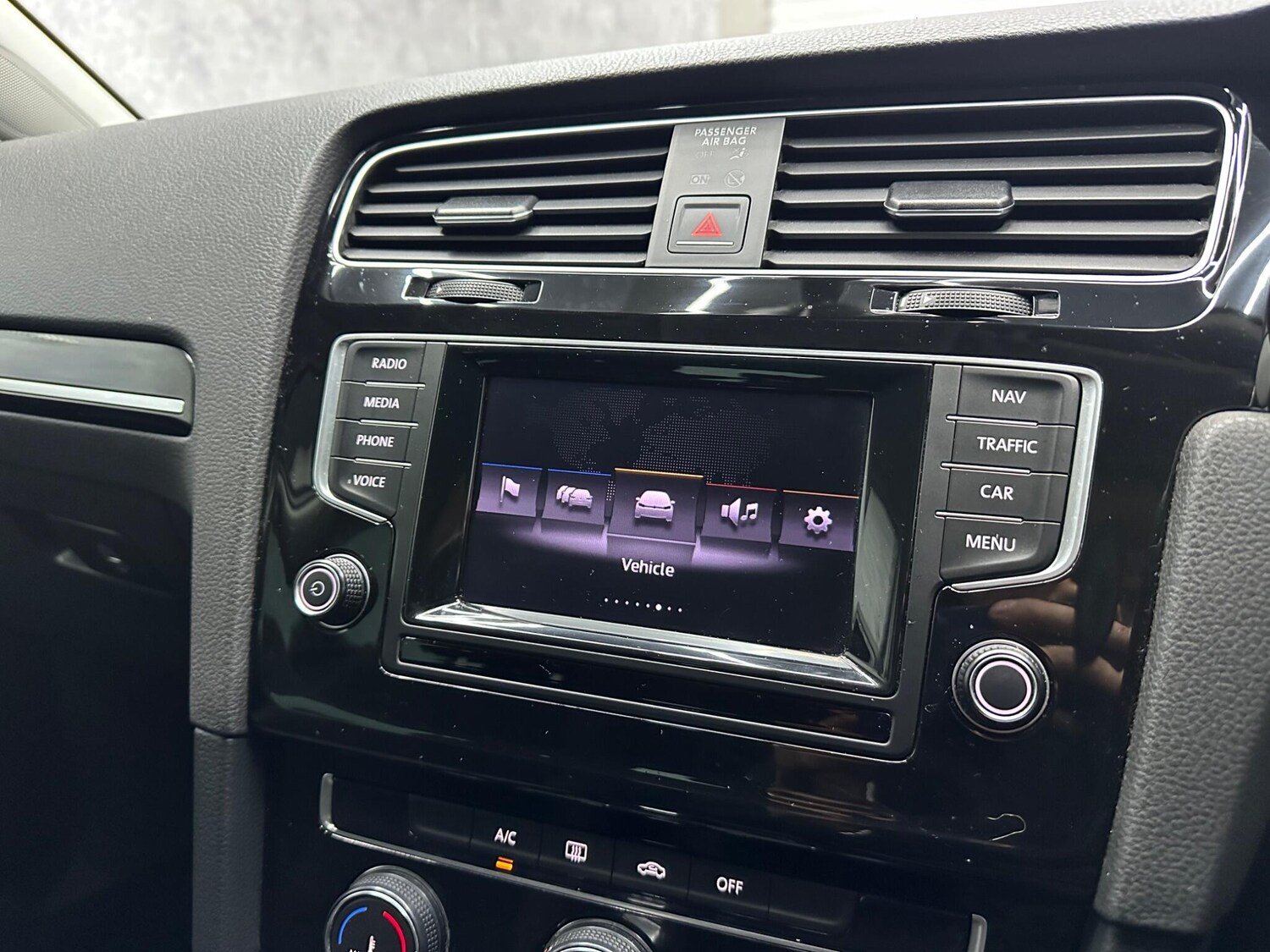 Used Volkswagen Golf for sale - 78058636: Photo 17