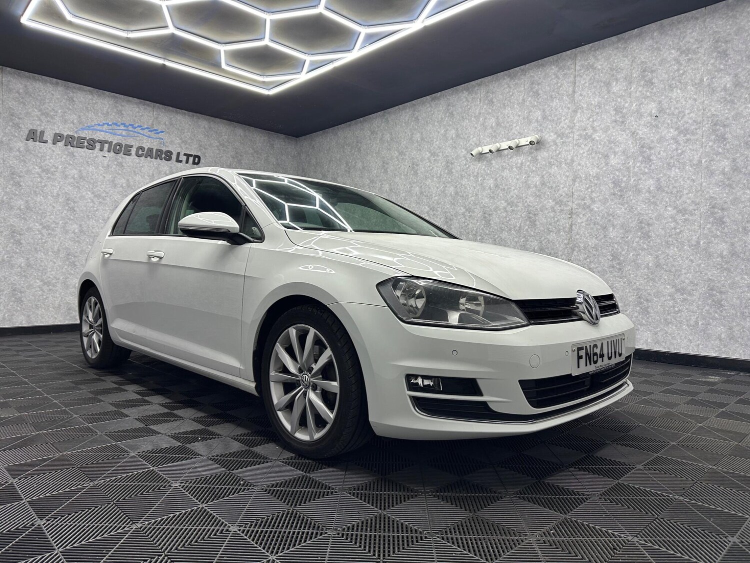 Used Volkswagen Golf for sale - 78058636: Photo 6