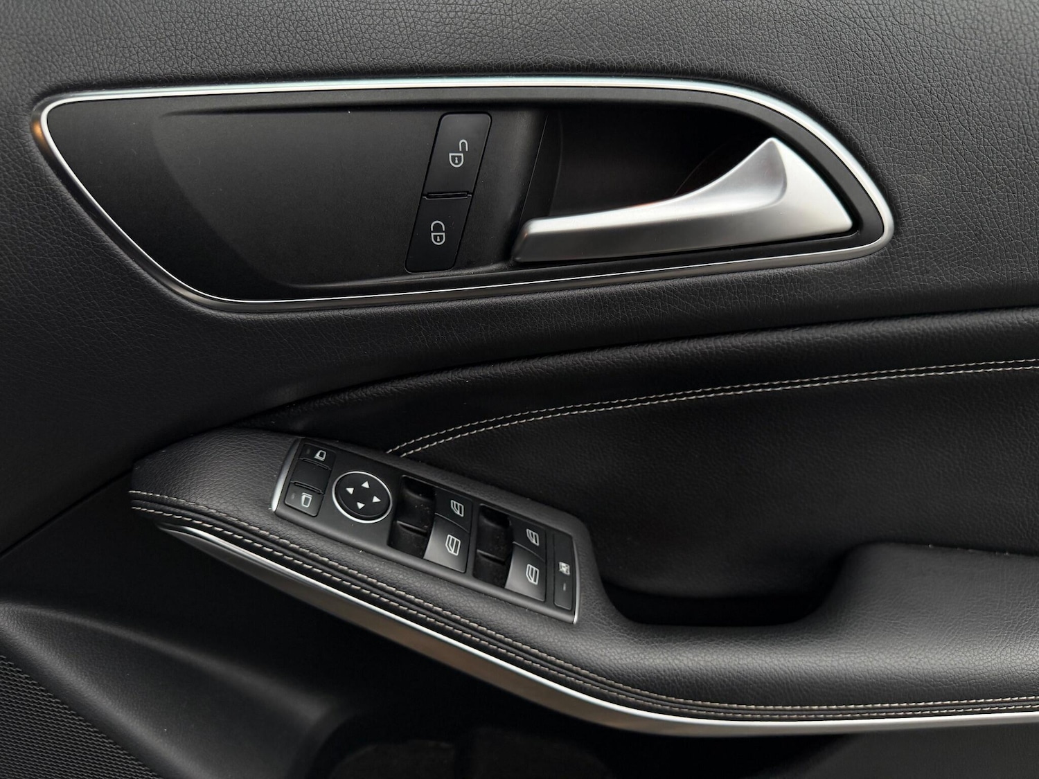 Used Mercedes-Benz A-Class 2016 for sale - 77255016: Photo 11