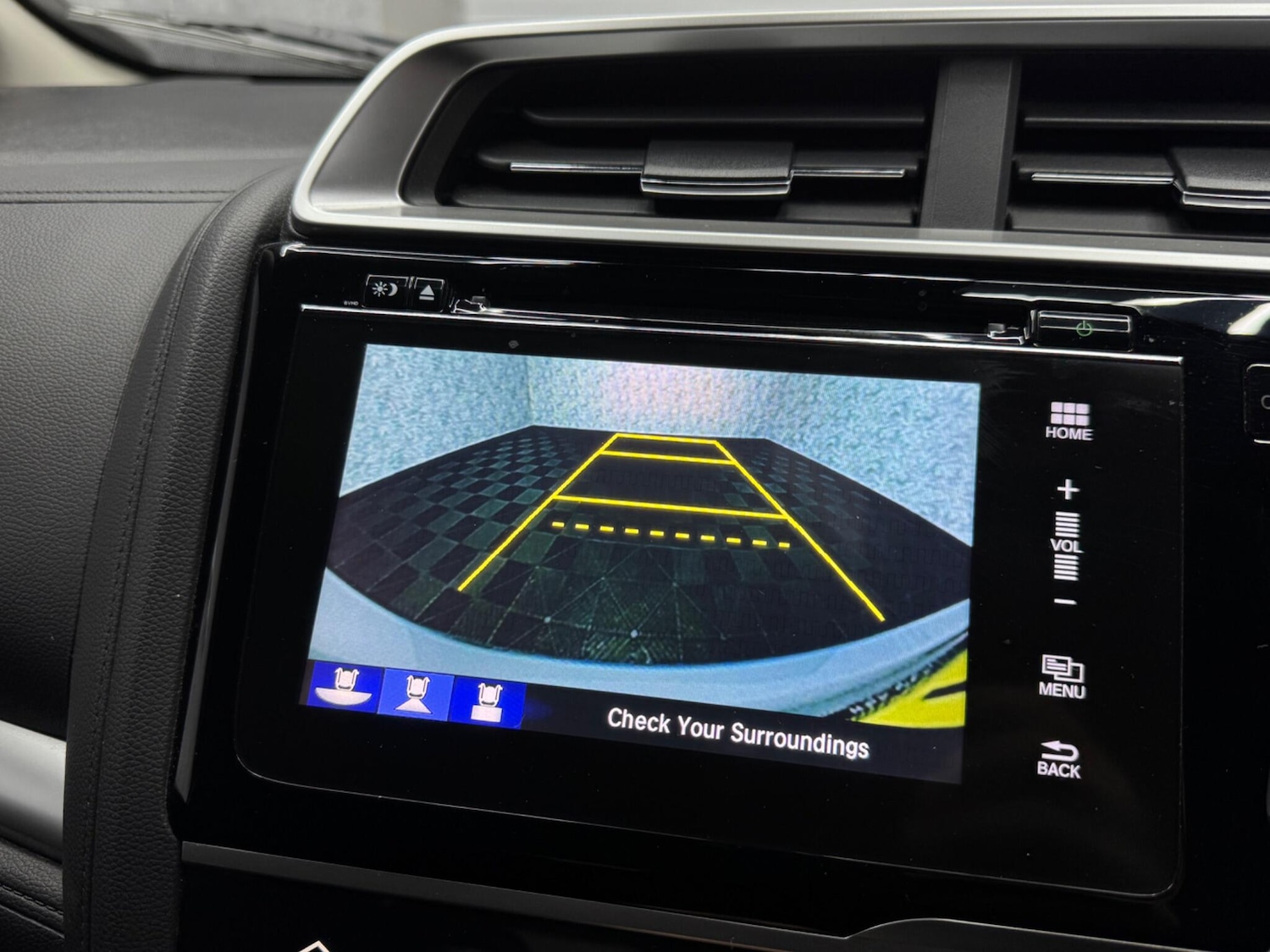 Used Honda Jazz 2017 for sale - 76283386: Photo 12