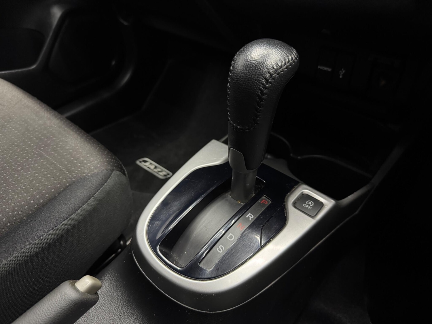 Used Honda Jazz 2017 for sale - 76283386: Photo 14