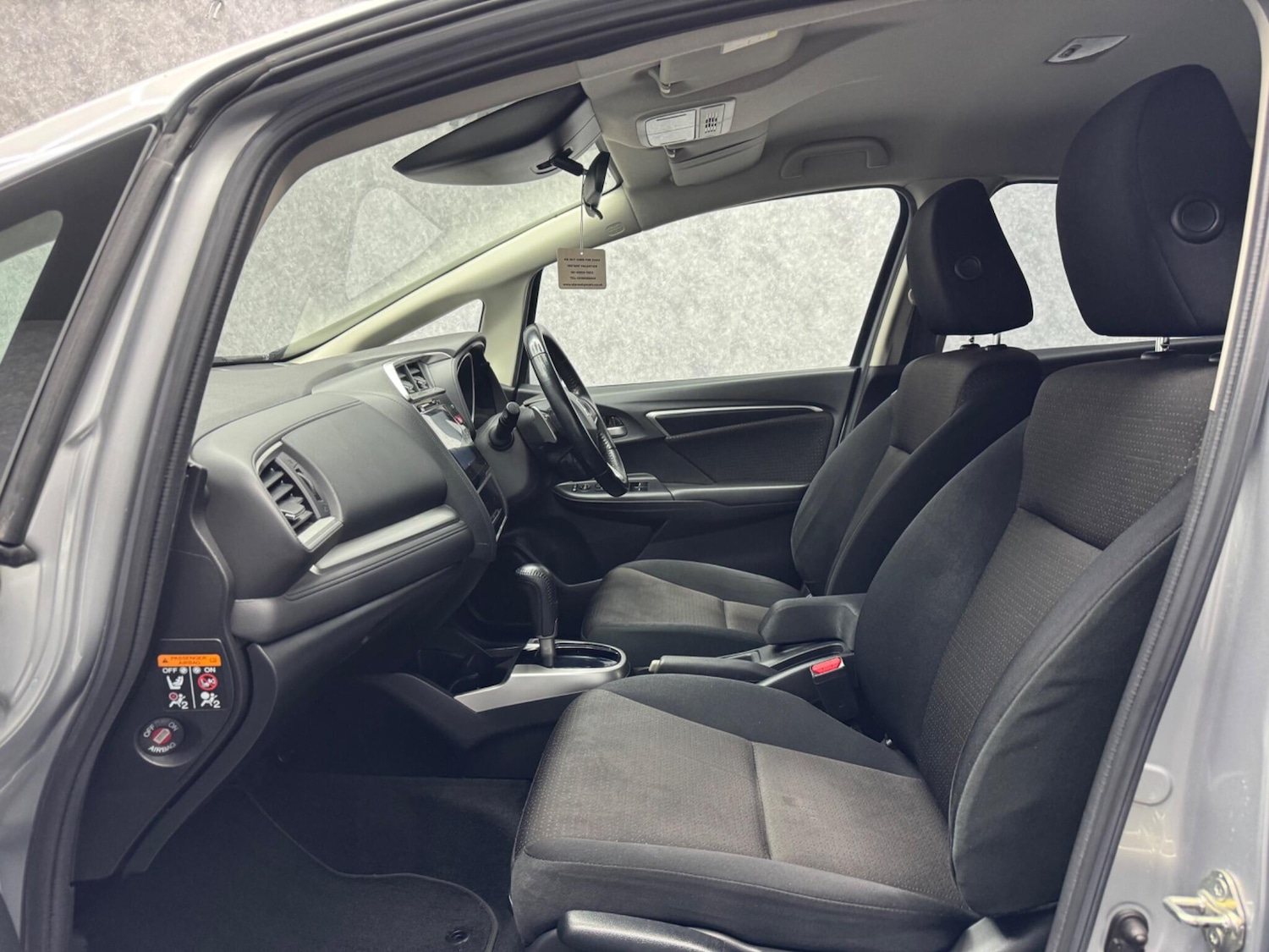 Used Honda Jazz 2017 for sale - 76283386: Photo 3