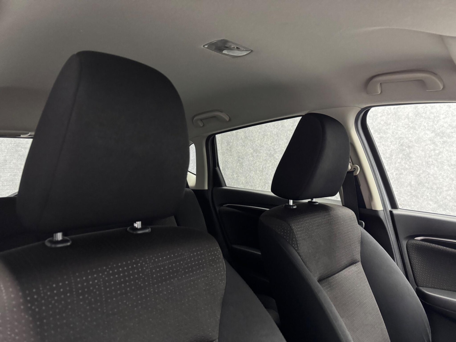 Used Honda Jazz 2017 for sale - 76283386: Photo 5