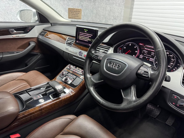 Used Audi A8 2011 for sale - 76251099: Photo 2