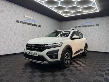 Used Dacia Sandero Stepway 2023 for sale - 79664644: Photo