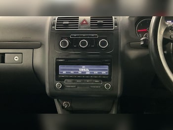 Used Volkswagen Touran 2013 for sale - 77564710: Photo