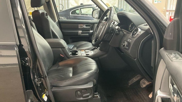 Used Land Rover Discovery 4 2016 for sale - 75719613: Photo 8