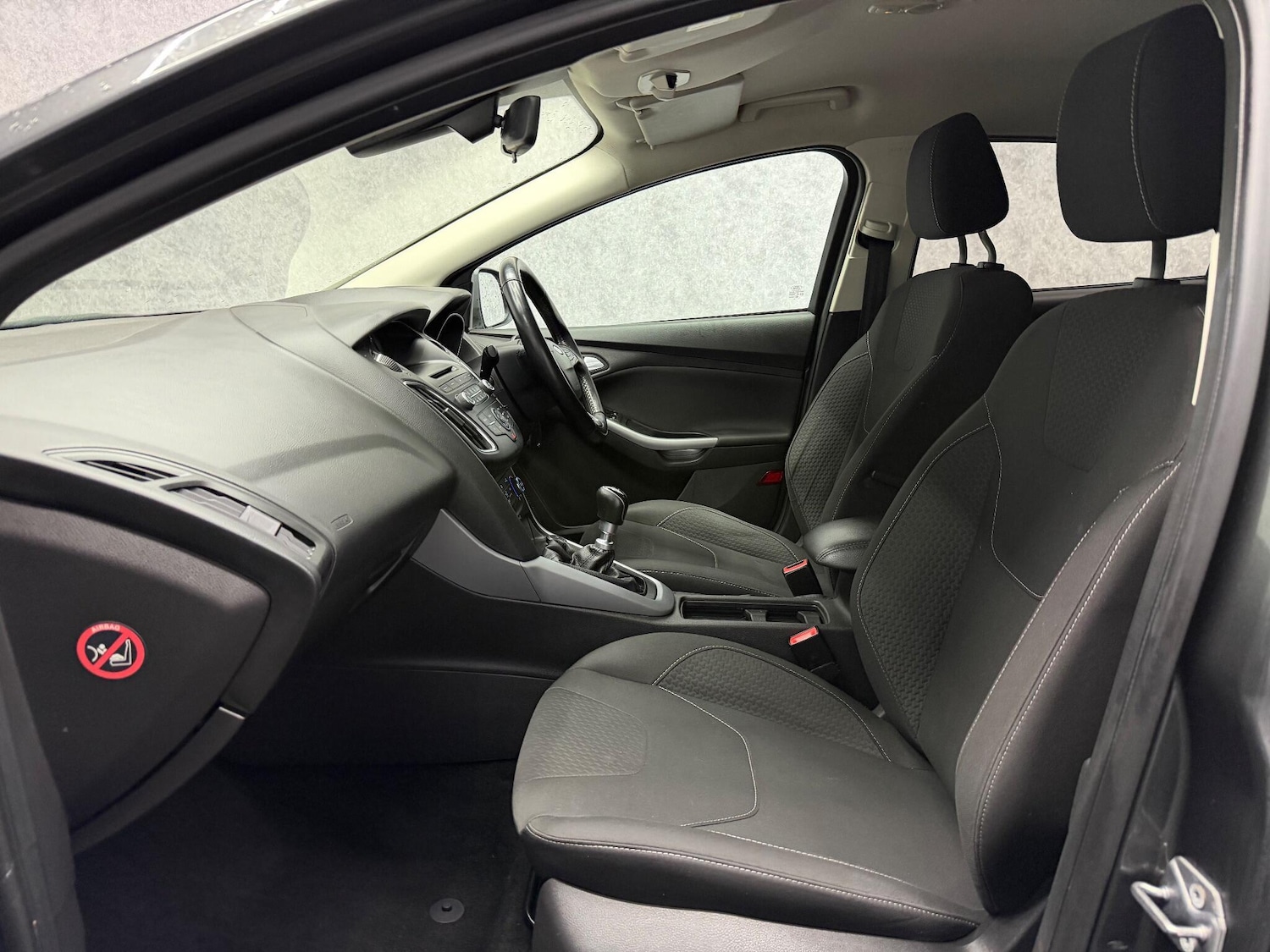 Used Ford Focus 2015 for sale - 77082135: Photo 25