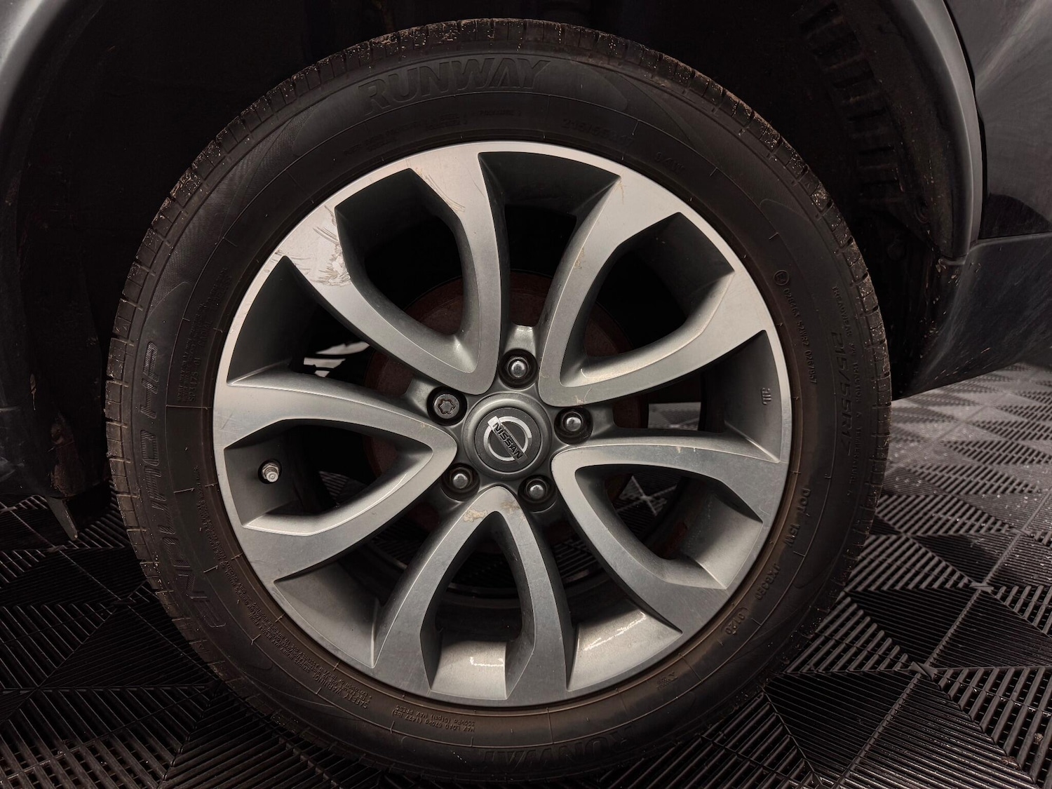 Used Nissan Juke 2015 for sale - 76440395: Photo 28