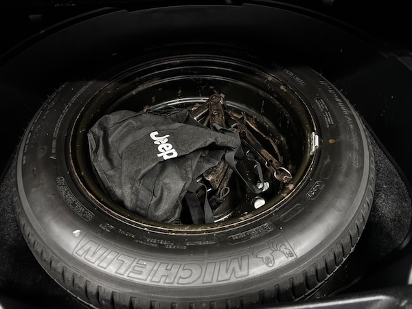Used Jeep Cherokee 2015 for sale - 75622914: Photo 34