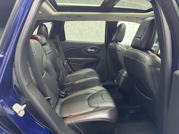 Used Jeep Cherokee 2015 for sale - 75622914: Photo 6