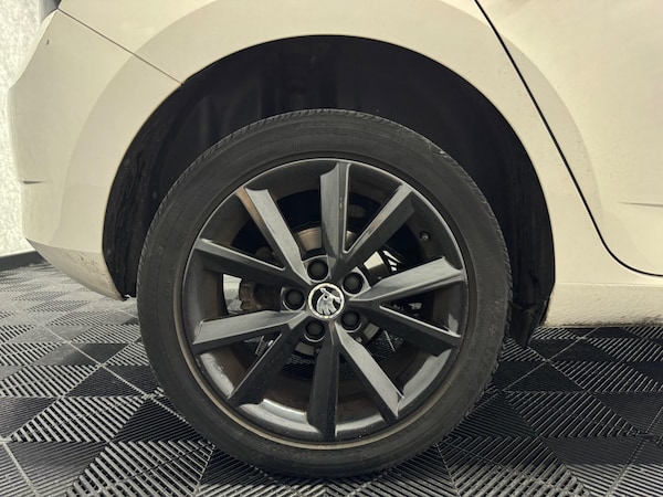 Used Skoda Fabia 2017 for sale - 75400817: Photo 28