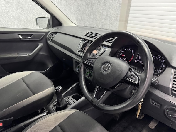 Used Skoda Fabia 2017 for sale - 75400817: Photo 2
