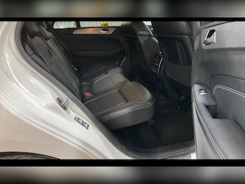 Used Mercedes-Benz M Class 2013 for sale - 77612802: Photo