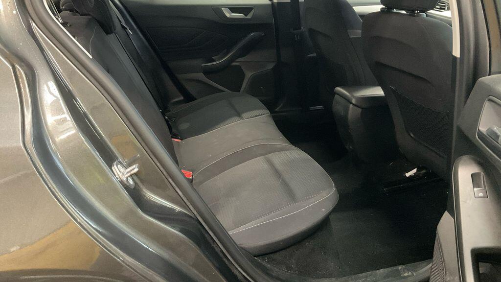 Used Ford Focus for sale - 77723749: Photo 3