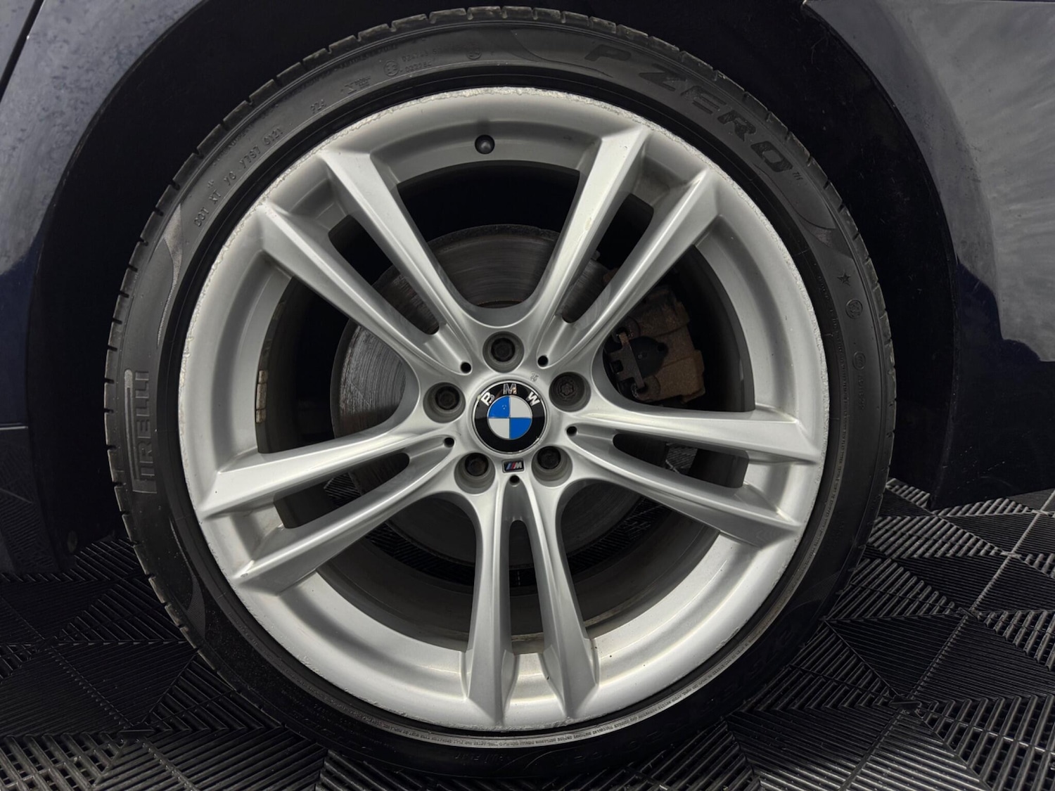 Used BMW 7 Series 2014 for sale - 77060214: Photo 32