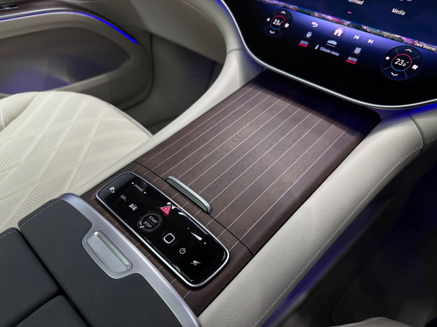 Used Mercedes-Benz EQS 2024 for sale - 76527893: Photo 31