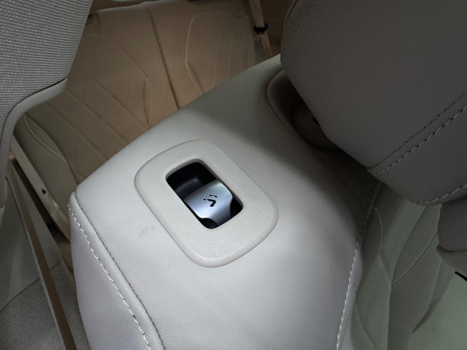 Used Mercedes-Benz EQS 2024 for sale - 76527893: Photo 41