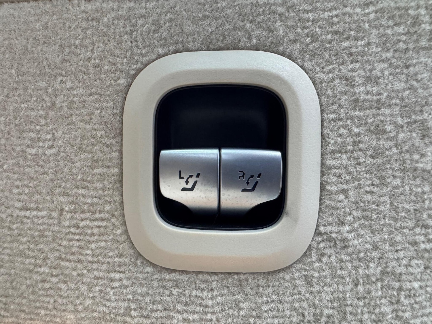 Used Mercedes-Benz EQS 2024 for sale - 76527893: Photo 42