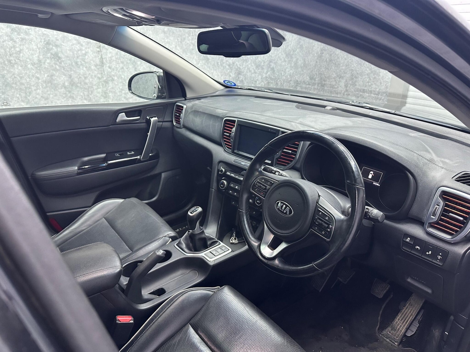 Used Kia Sportage 2016 for sale - 77637574: Photo 2