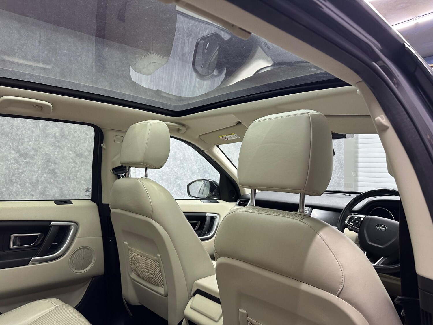 Used Land Rover Discovery Sport 2017 for sale - 78058912: Photo 20