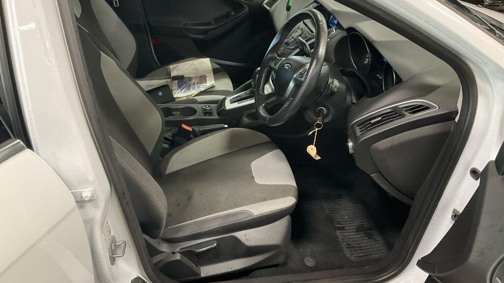 Used Ford Focus 2013 for sale - 76380533: Photo 2