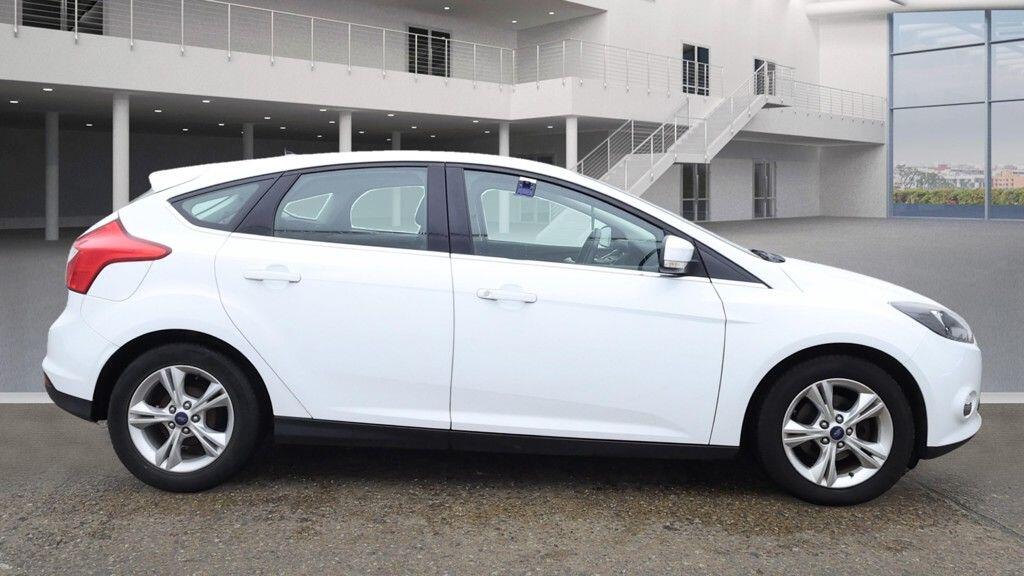 Used Ford Focus 2013 for sale - 76380533: Photo 9
