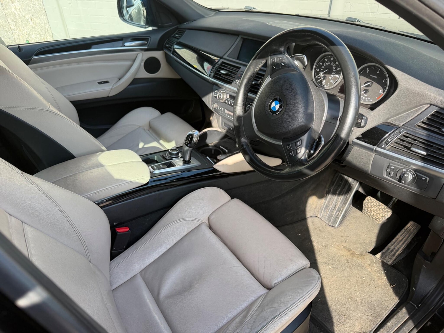 Used BMW X6 2013 for sale - 77671622: Photo 2