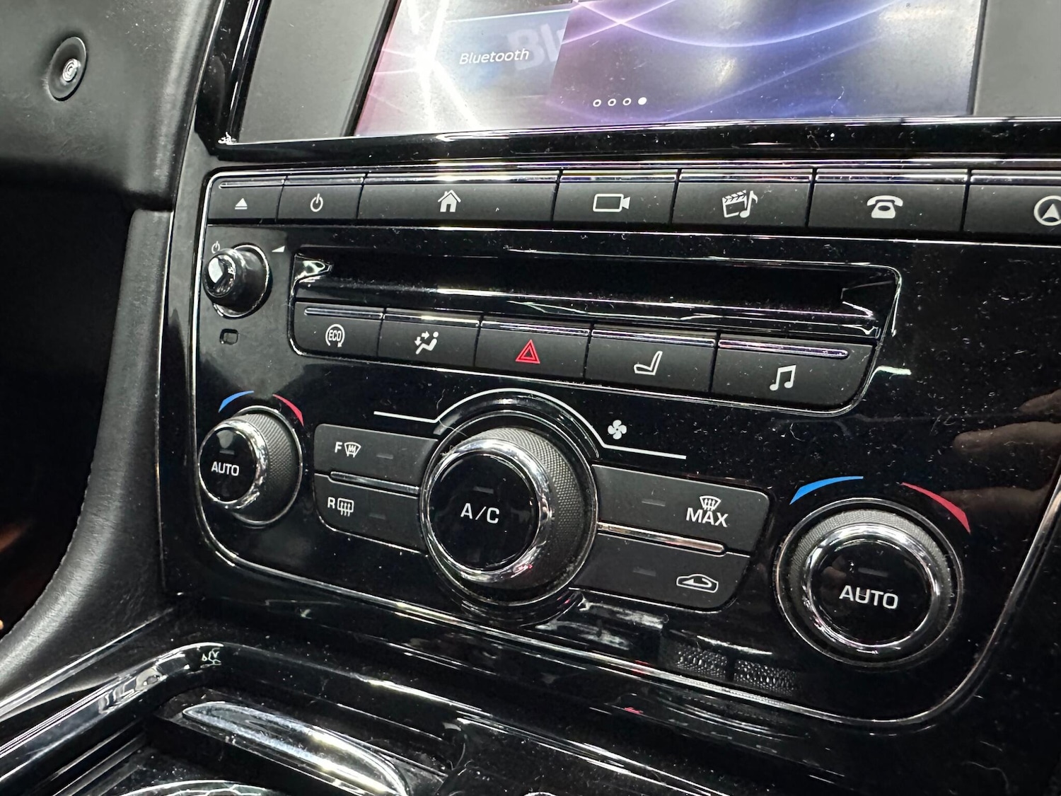 Used Jaguar XJ 2016 for sale - 77358789: Photo 21