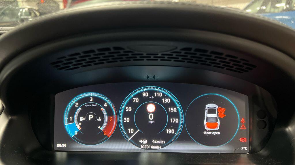 Used Jaguar XJ 2016 for sale - 77358789: Photo 5