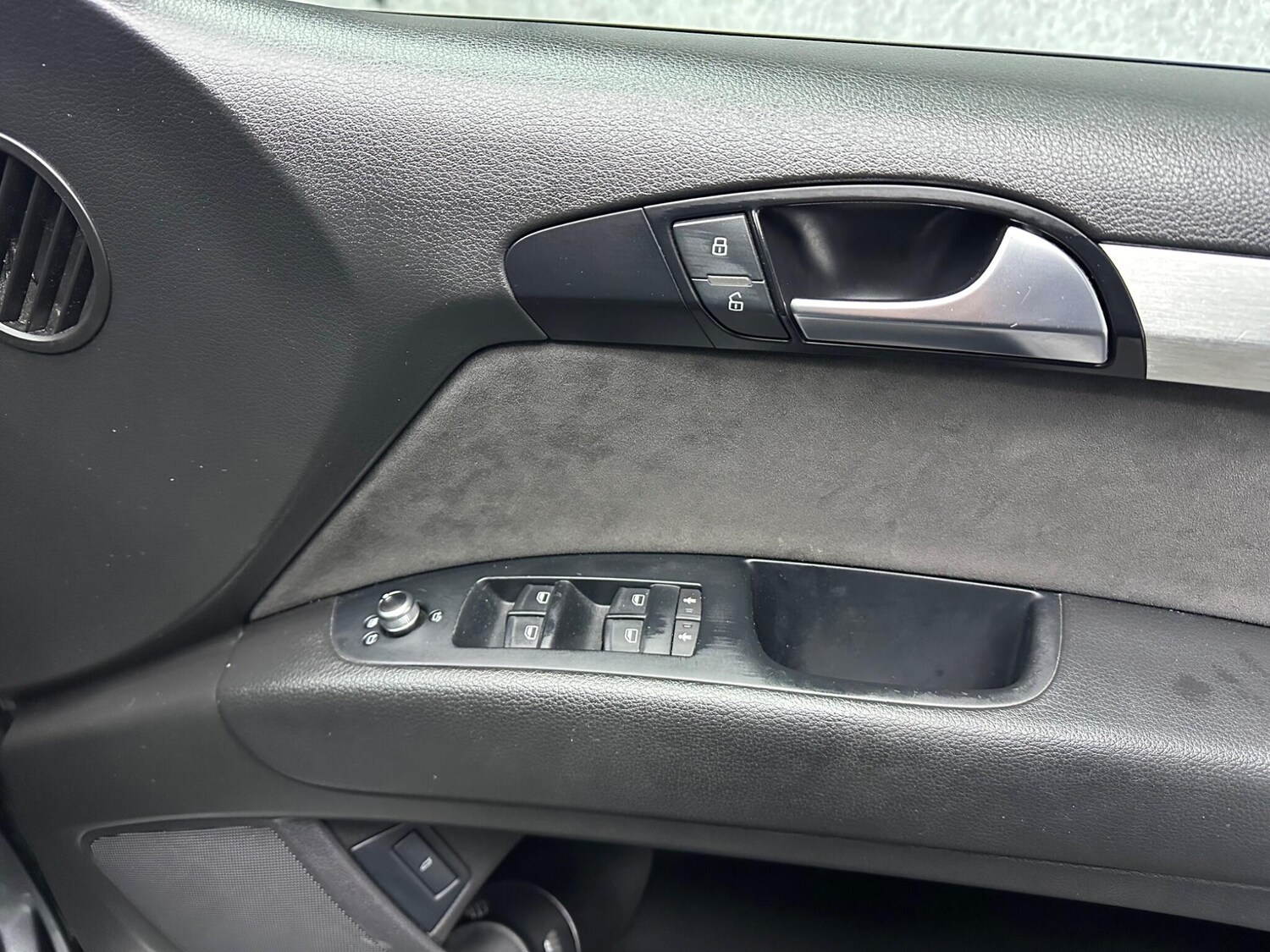 Used Audi Q7 2010 for sale - 78058905: Photo 13