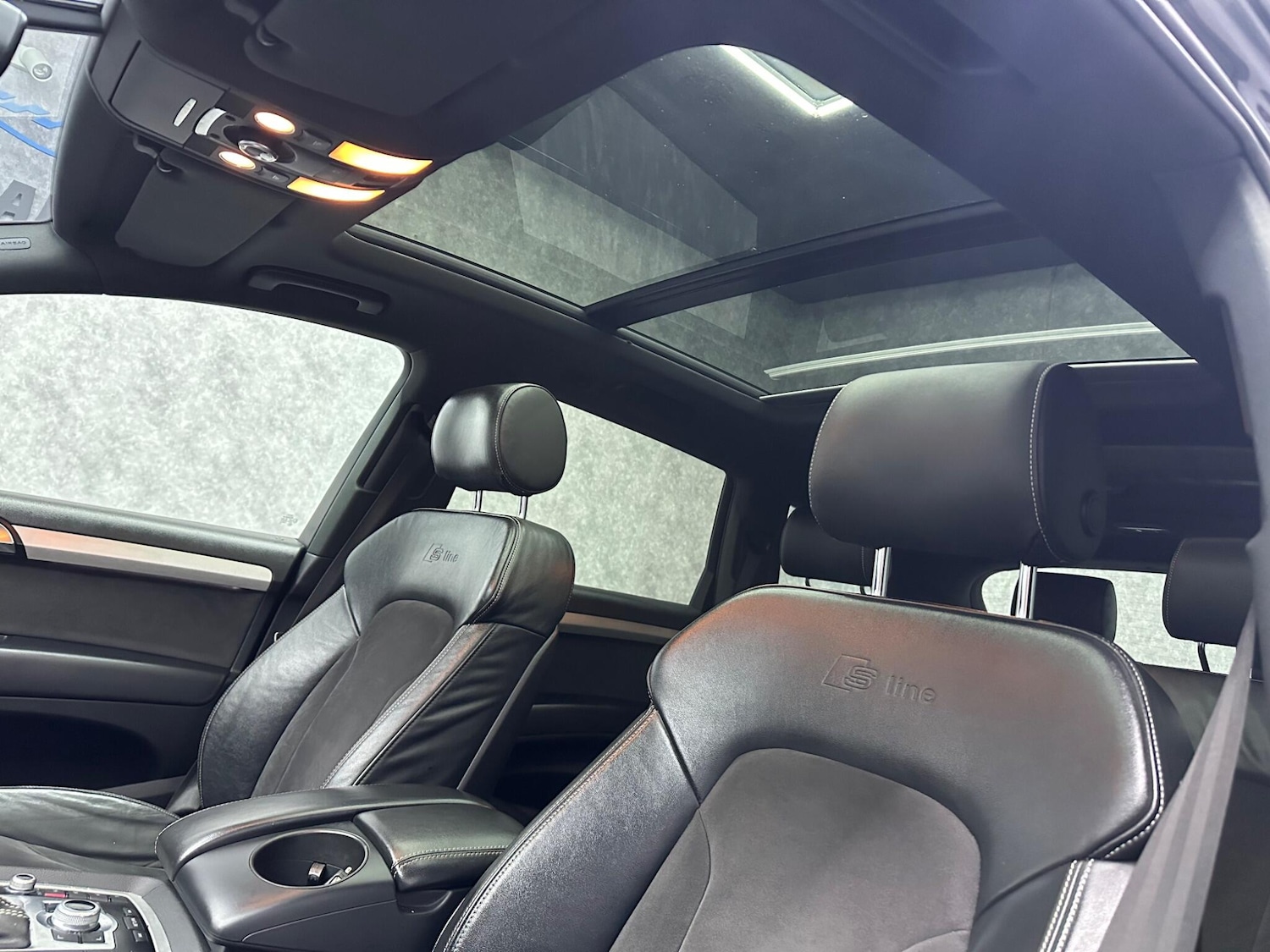 Used Audi Q7 2010 for sale - 78058905: Photo 9