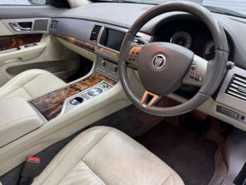 Used Jaguar XF 2009 for sale - 74033839: Photo