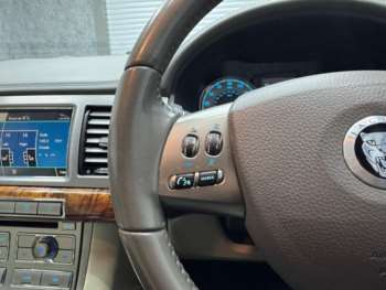 Used Jaguar XF 2009 for sale - 74033839: Photo