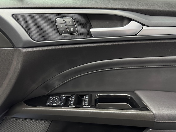 Used Ford Mondeo 2018 for sale - 75174016: Photo 21