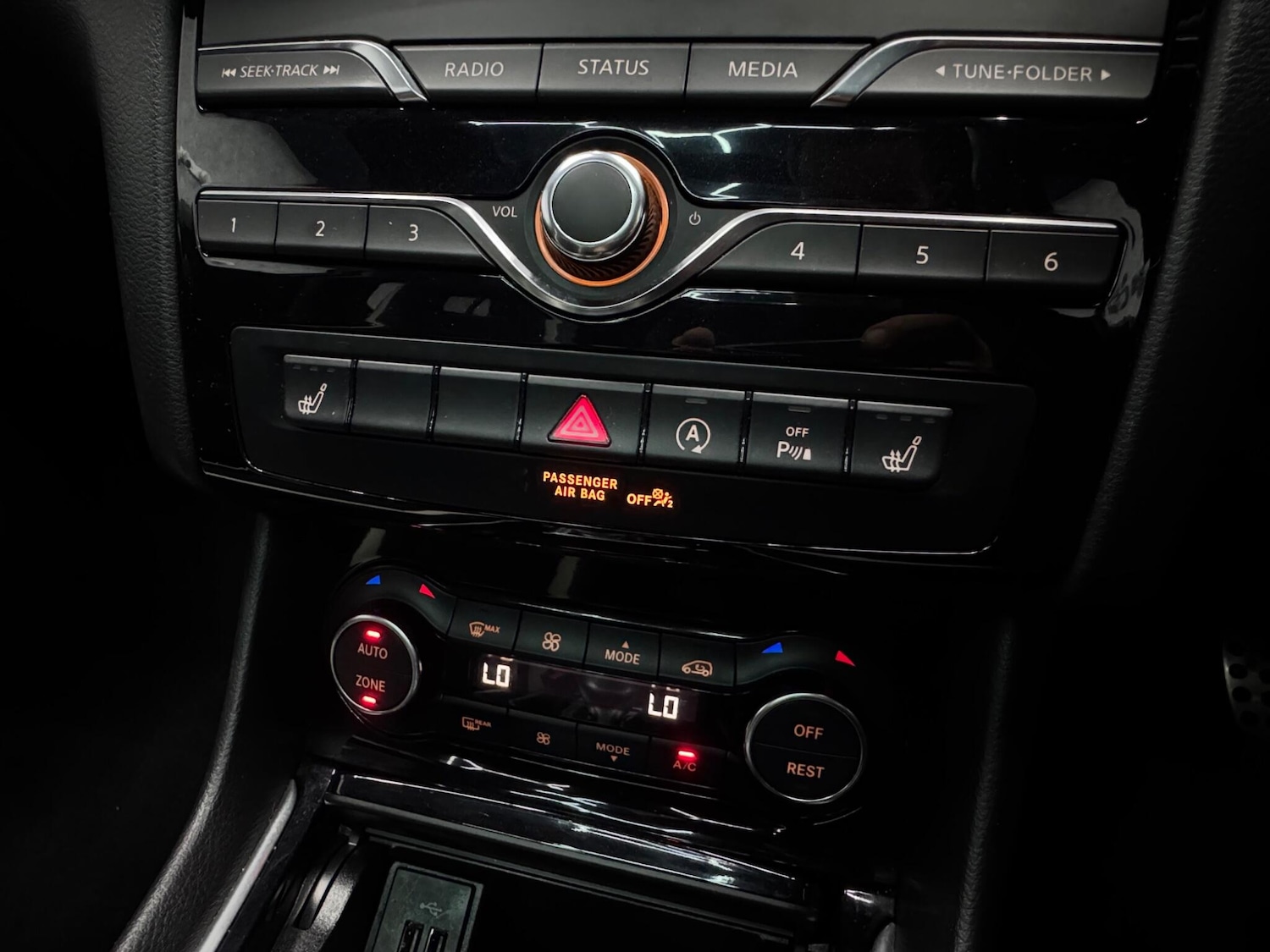 Used Infiniti Q30 2017 for sale - 77255013: Photo 15