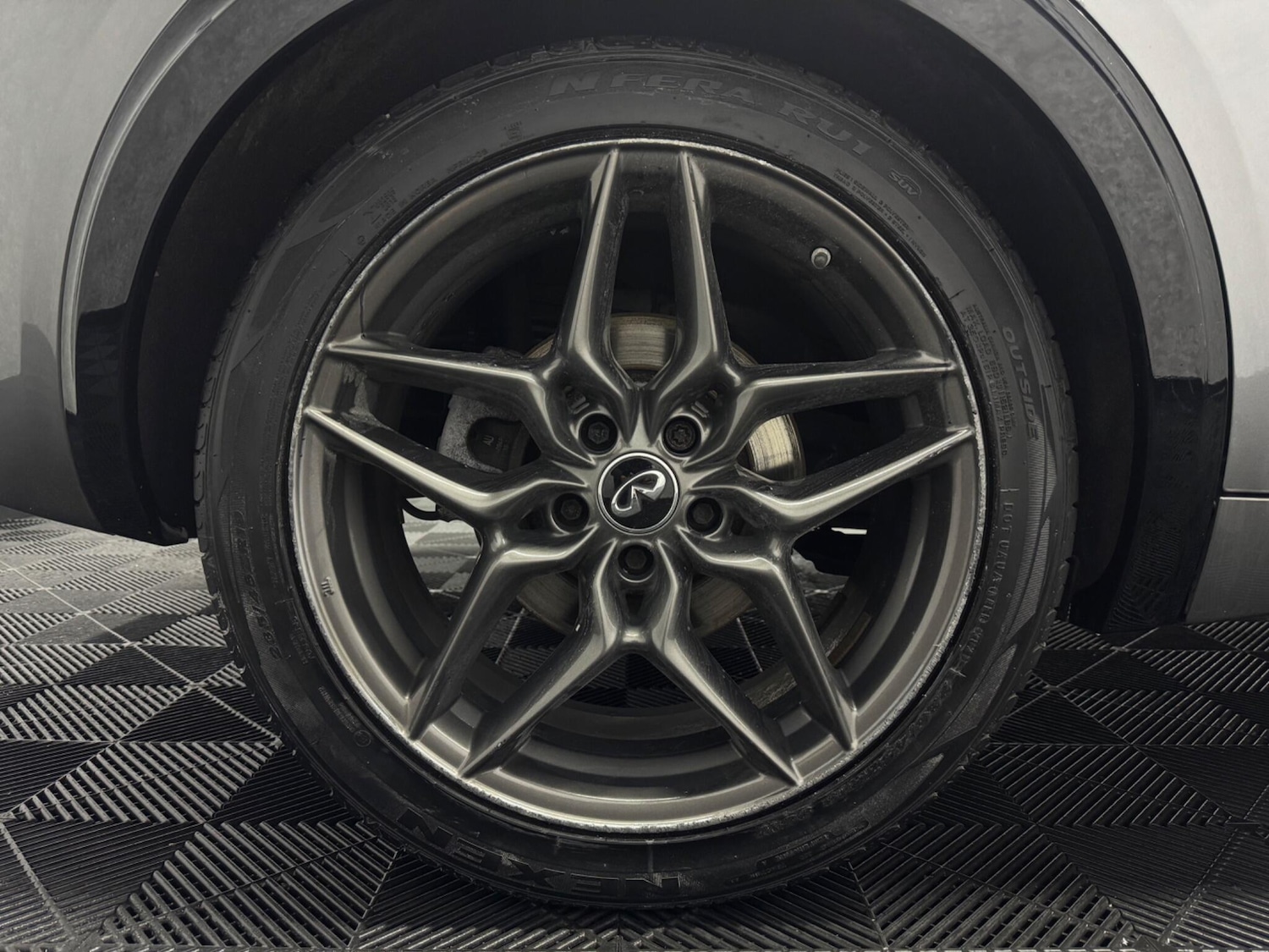 Used Infiniti Q30 2017 for sale - 77255013: Photo 26