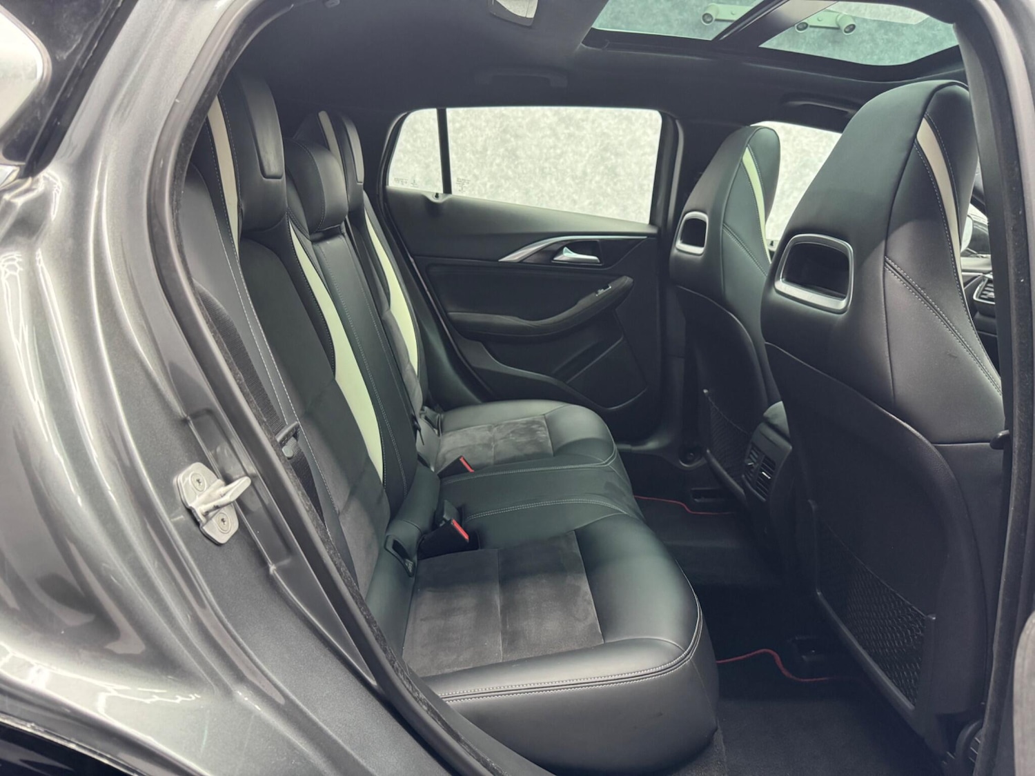 Used Infiniti Q30 2017 for sale - 77255013: Photo 6