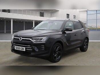 (69) - 1.6D Ultimate Auto 4WD Euro 6 5dr