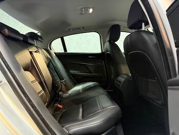 Used Jaguar XE 2015 for sale - 79664507: Photo