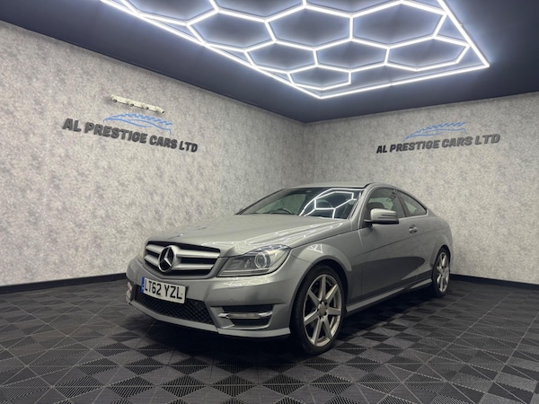 Used Mercedes-Benz C-Class 2012 for sale - 74337397: Photo 1
