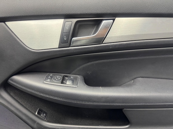 Used Mercedes-Benz C-Class 2012 for sale - 74337397: Photo 21