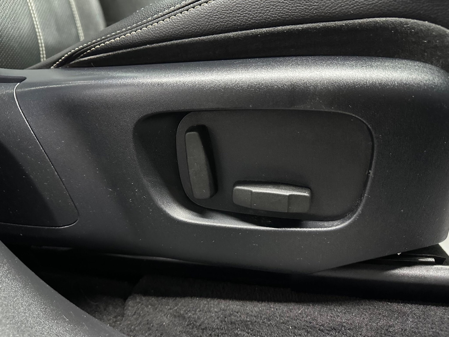 Used Land Rover Range Rover Velar for sale - 77823606: Photo 21