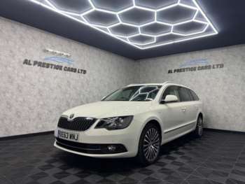 (63) - 2.0 TDI Laurin & Klement DSG Euro 5 (s/s) 5dr
